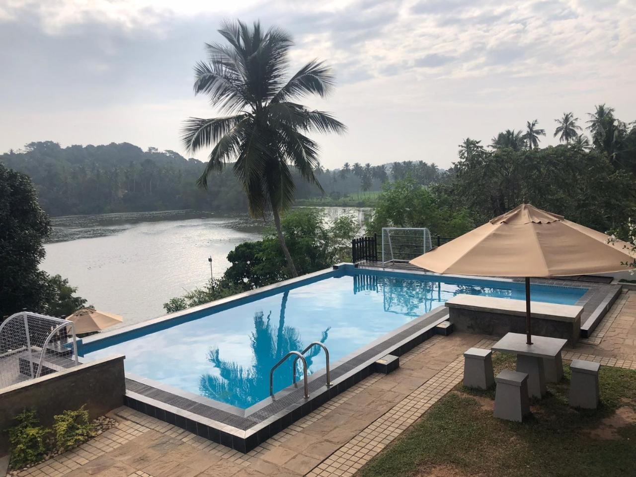Lotus Villa Holiday Resort Matara Kültér fotó